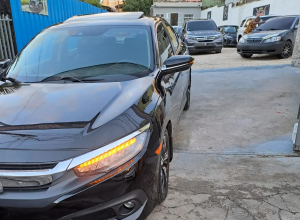 Honda Civic Touring
