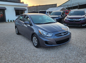 Hyundai Accent Básico