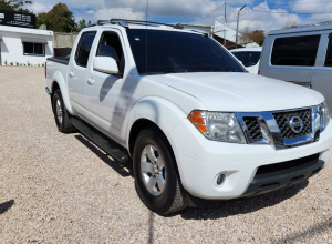 Nissan Frontier SE