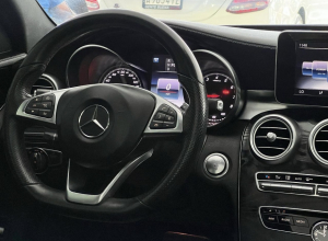 Mercedes-Benz Clase C 300 AMG