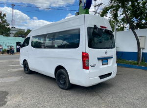 Nissan NV 350