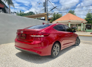 Hyundai Elantra SE