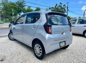 Daihatsu Mira Básico