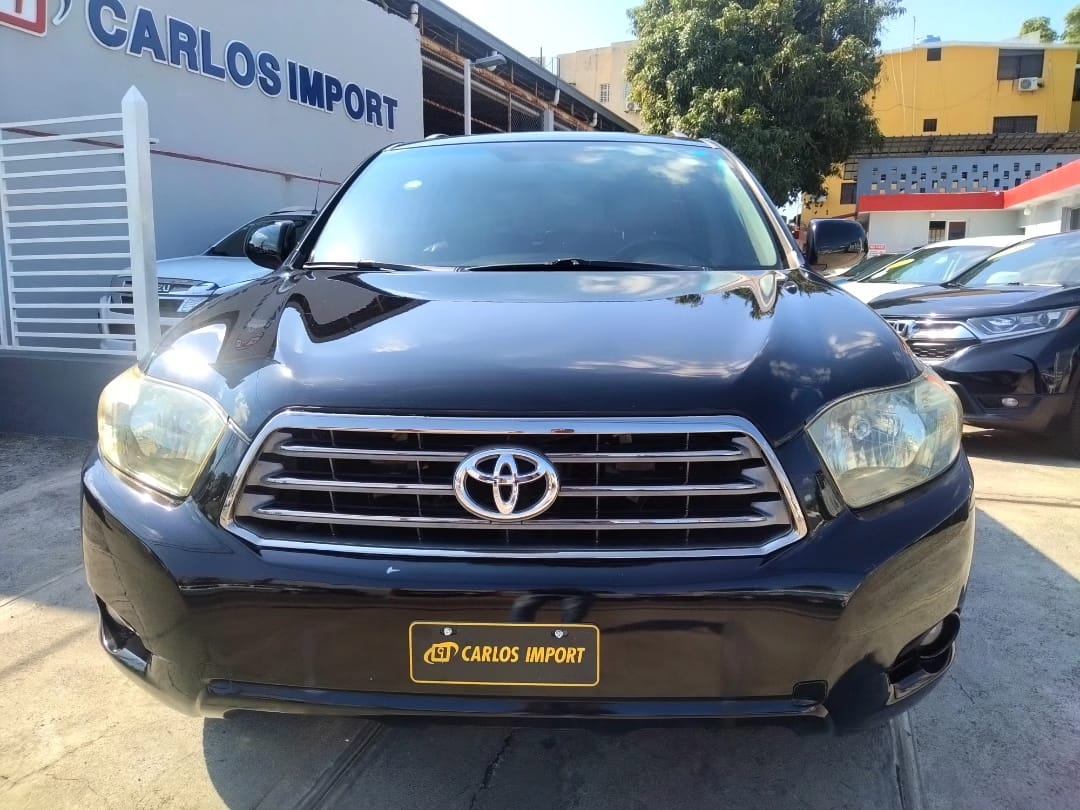 Toyota Highlander Sport