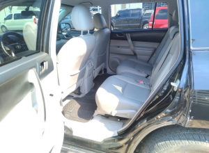 Toyota Highlander Sport