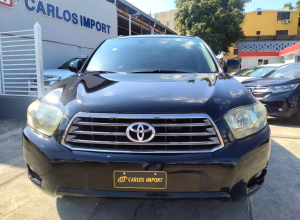 Toyota Highlander Sport