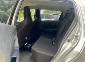 Toyota Vitz Básico