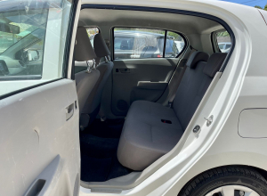 Daihatsu Mira Básico