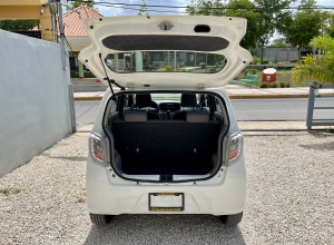 Daihatsu Mira Básico