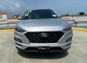 Hyundai Tucson SE