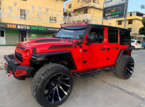 Jeep Zahara Básico