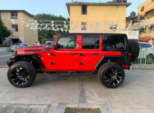 Jeep Zahara Básico