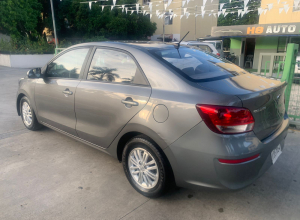Kia Soluto Basico