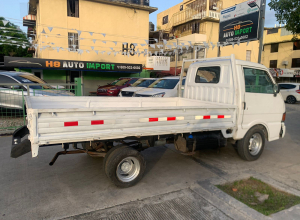 Mazda Bongo Básico