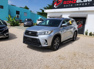 Toyota Highlander XLE