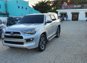 Toyota 4Runner Limited