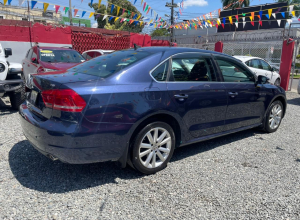 Volkswagen Passat SE