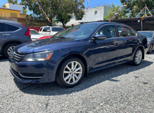 Volkswagen Passat SE
