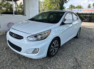 Hyundai Accent SE