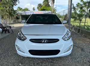 Hyundai Accent SE
