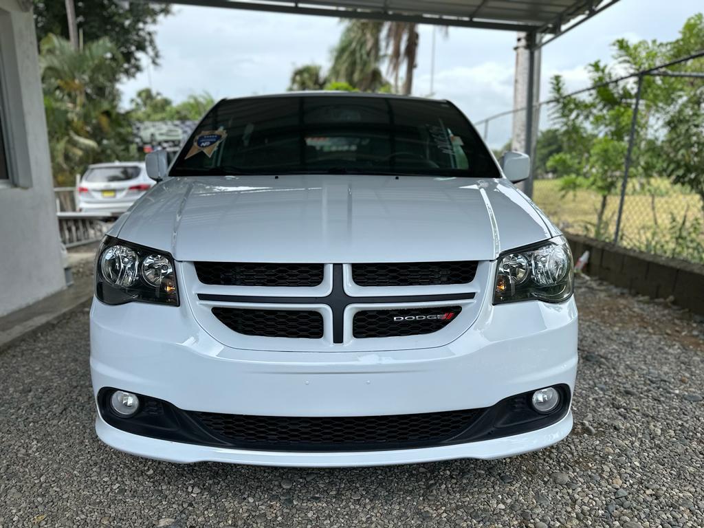 Dodge Caravan LE