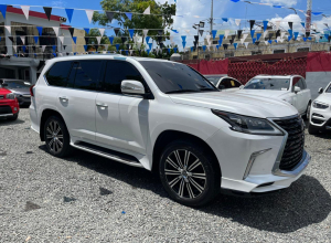 Lexus LX 570