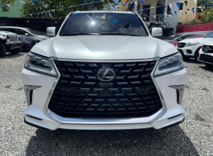 Lexus LX 570