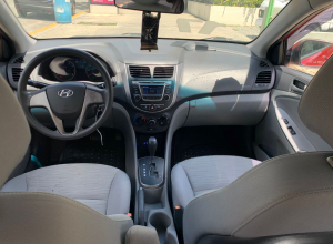 Hyundai Accent Básico