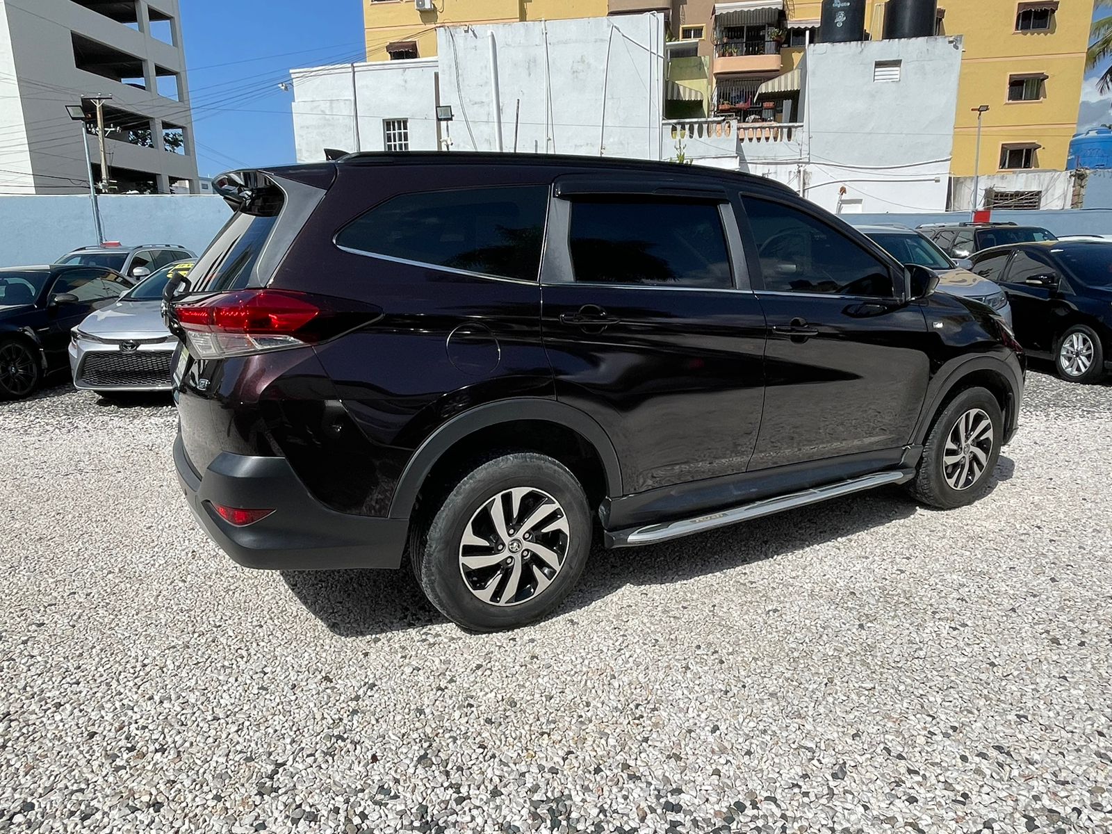 Toyota Rush G