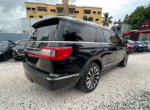 Lincoln Navigator L