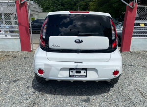 Kia Soul Básico