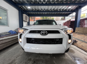 Toyota 4Runner SR5