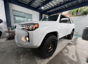 Toyota 4Runner SR5