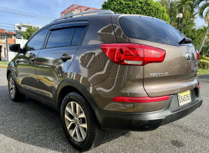 Kia Sportage LX