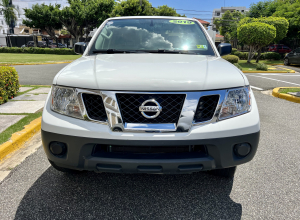 Nissan Frontier SV