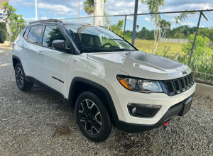 Jeep Compass Altitude