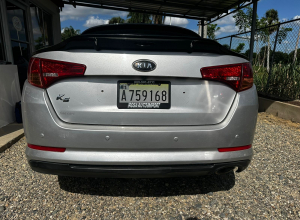 Kia K5 Básico