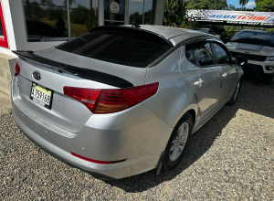 Kia K5 Básico