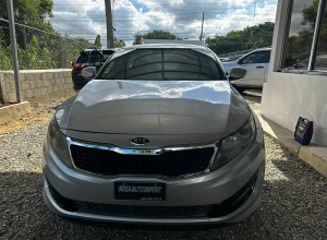 Kia K5 Básico