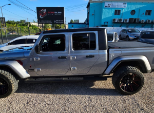 Jeep Gladiator Overland