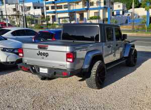 Jeep Gladiator Overland