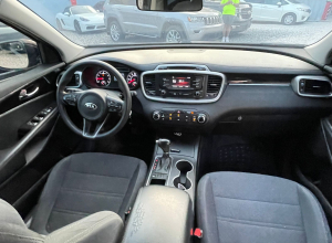 Kia Sorento LX