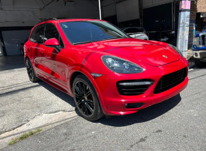 Porsche Cayenne GTS