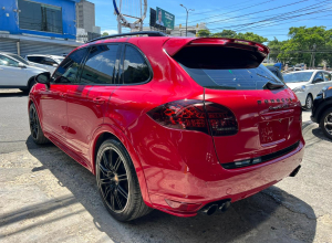 Porsche Cayenne GTS