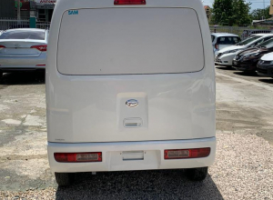 Daihatsu Hijet Minivan