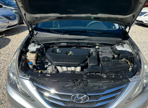 Hyundai Sonata Básico