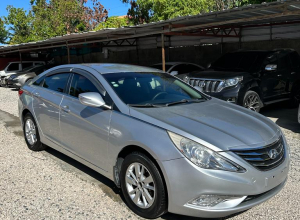 Hyundai Sonata Básico