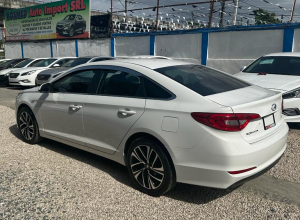 Hyundai Sonata Básico