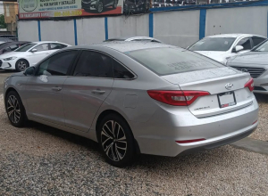 Hyundai Sonata Básico