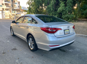 Hyundai Sonata LF